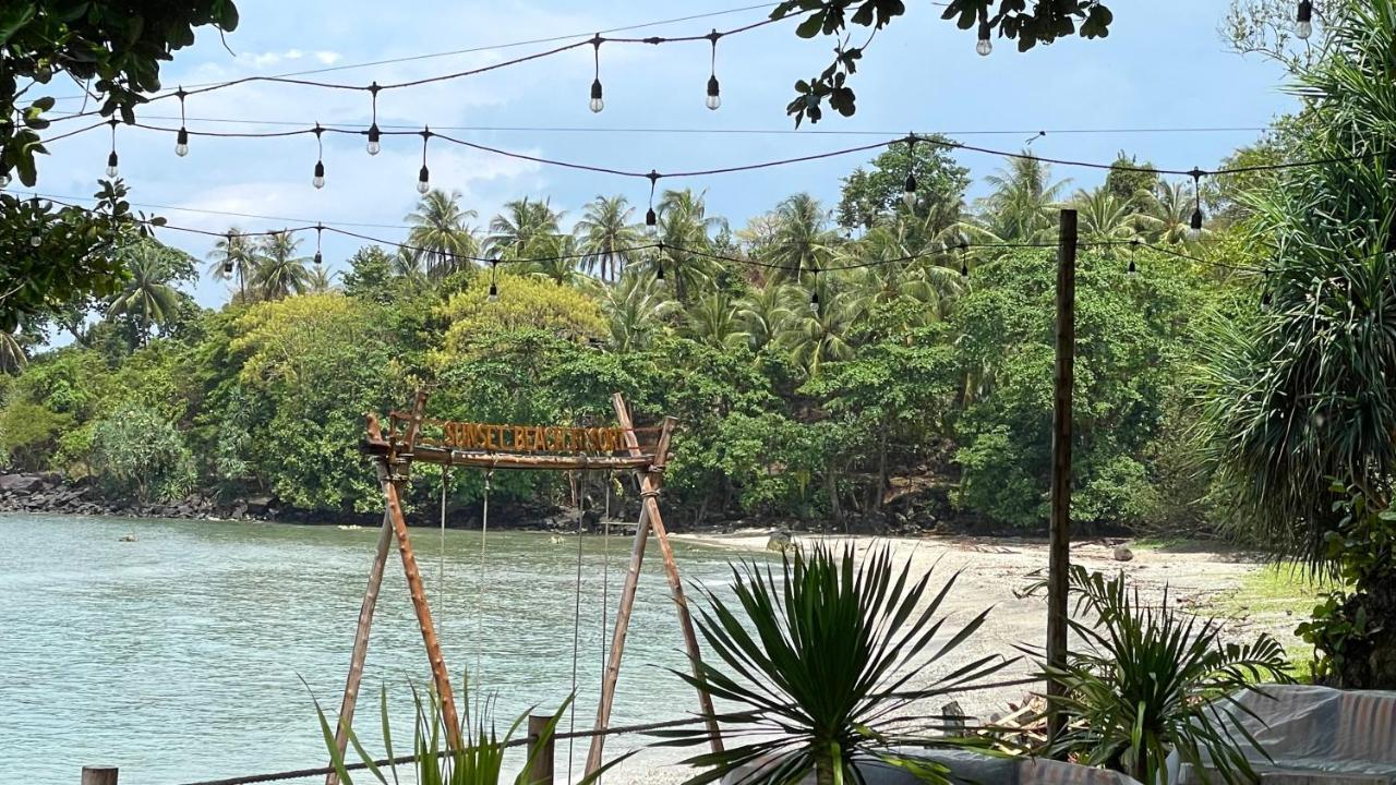 Sunset Beach Resort Weh Sabang  Zewnętrze zdjęcie