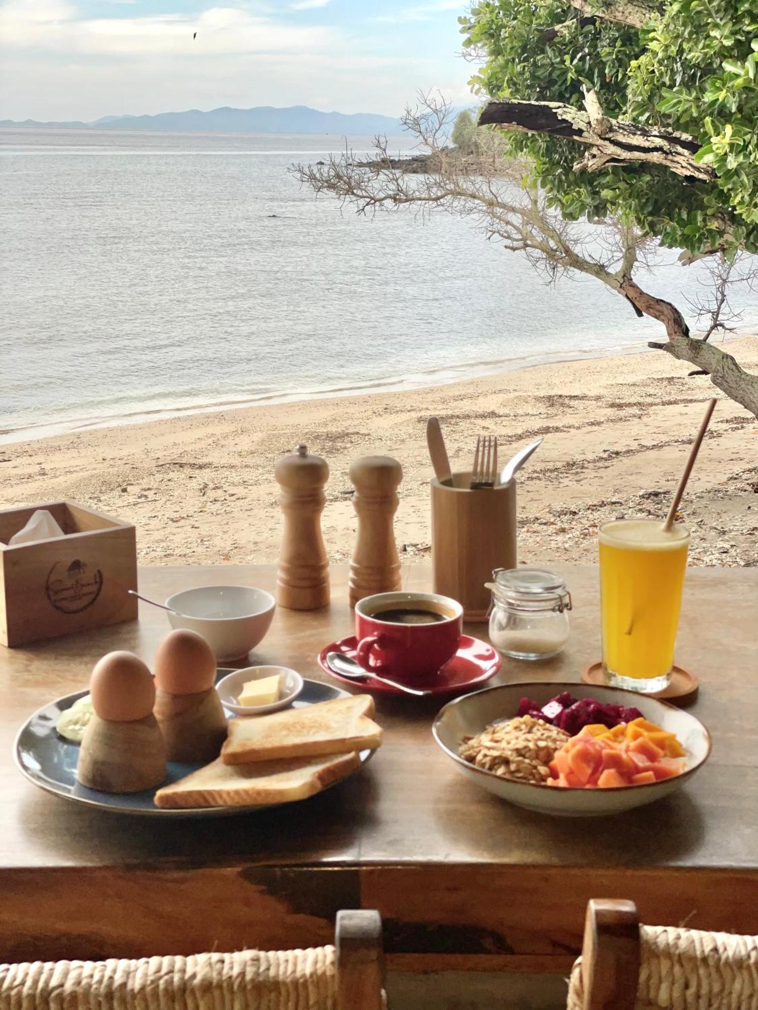 Sunset Beach Resort Weh Sabang  Zewnętrze zdjęcie